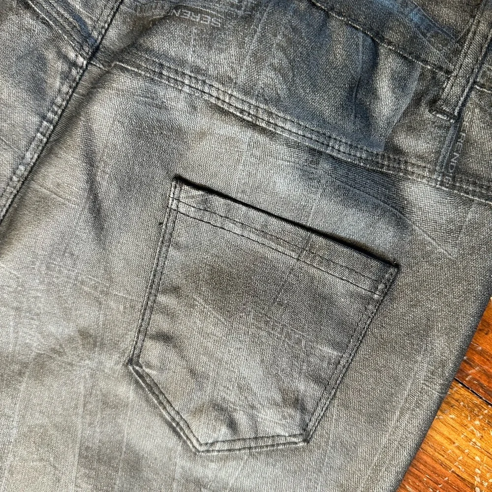Stylish Black Denim Women's Pants - Picture 5 of 5